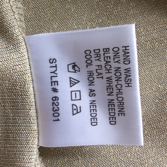 Anthro gold metallic tank top One Girl Who… sz Small - Picture 9 of 9